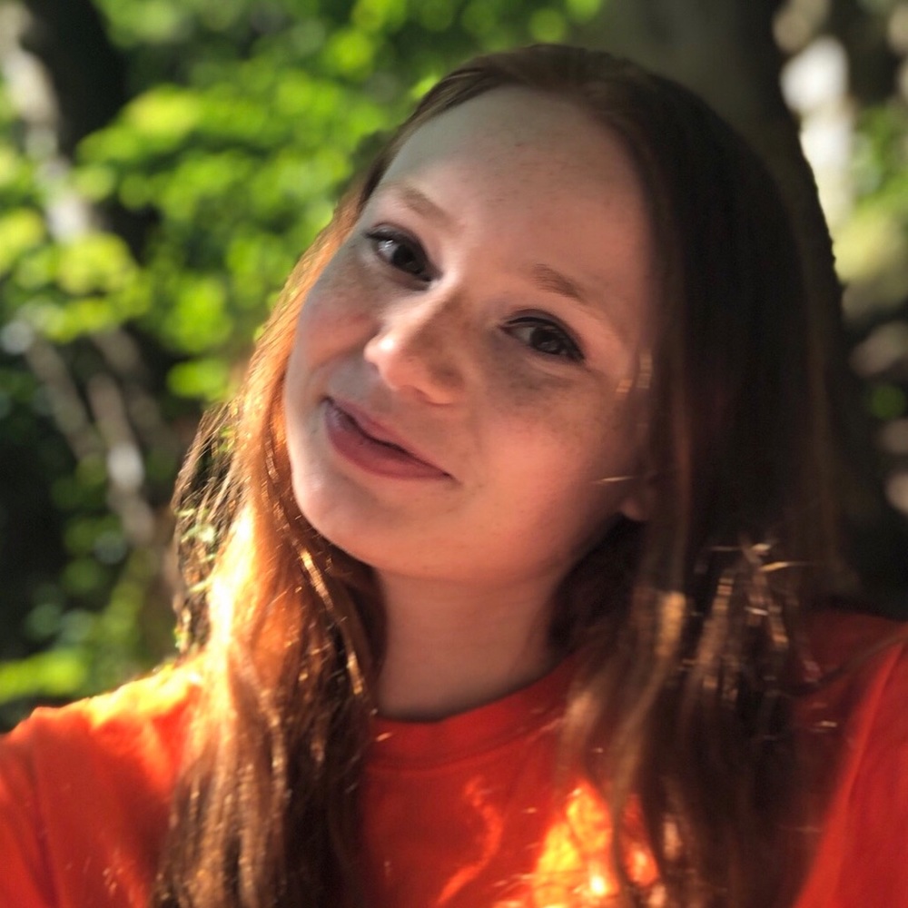 Meet your Posher, Kyla.